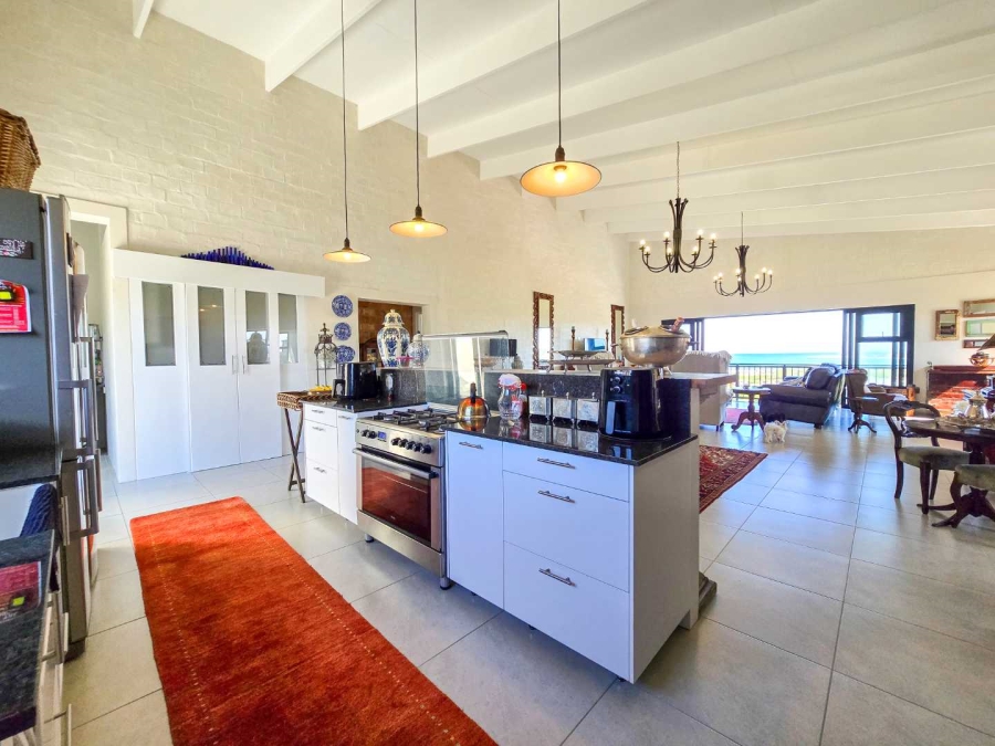 3 Bedroom Property for Sale in Stilbaai Oos Western Cape